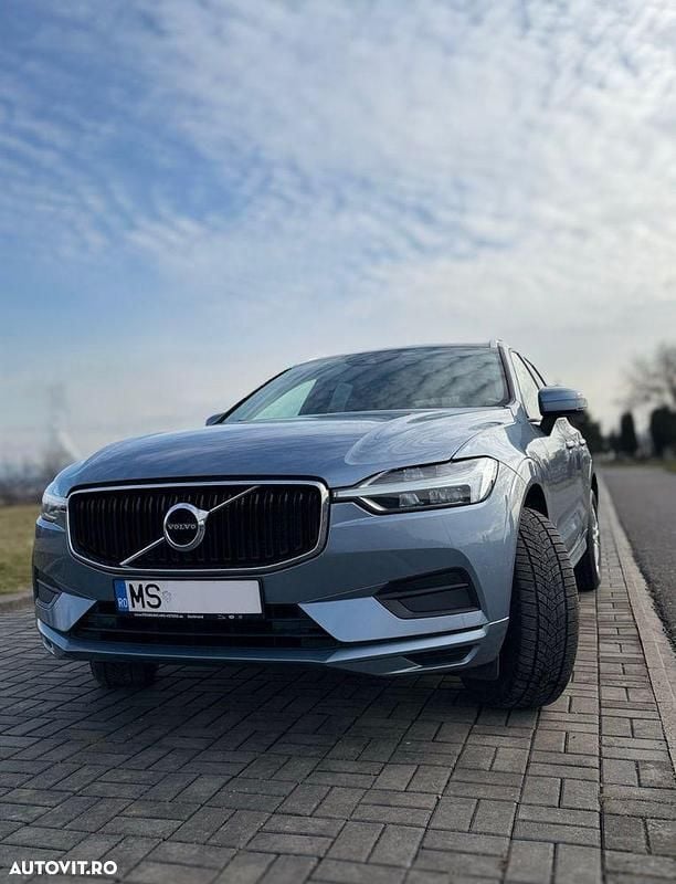 Culoarealbastru Second-hand 2018 Volvo XC60 Momentum SUV | 23.900 EUR (Puțin scump) - Imagine 1/4
