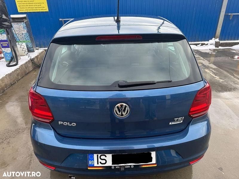 Second-hand VW Polo Comfortline 90 CP (66 kW) 2016 Culoarealbastru Hatchback