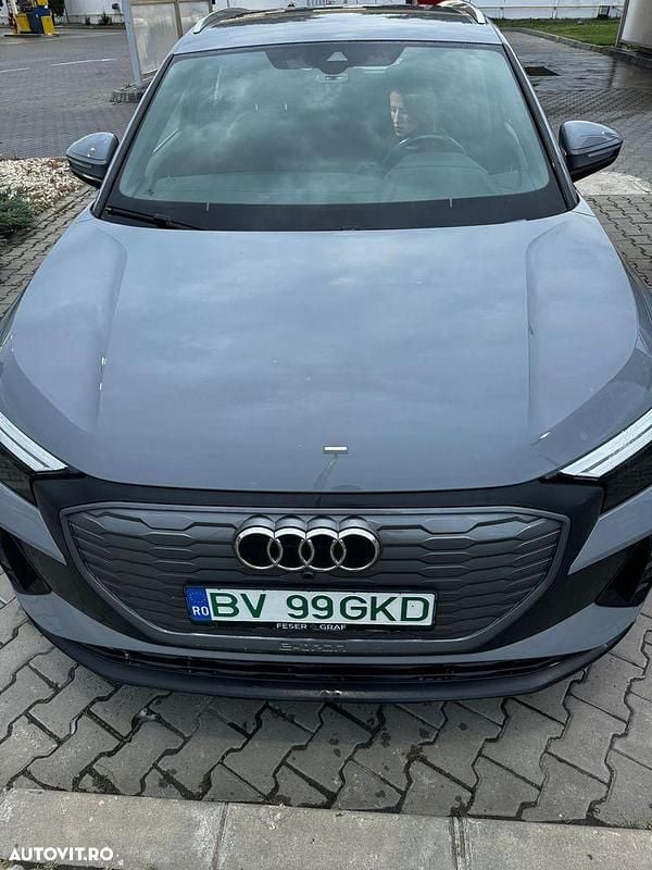 Culoaregri Utilizat 2021 Audi Q4 e-tron Premium SUV | 23.500 EUR - Imagine 1/4