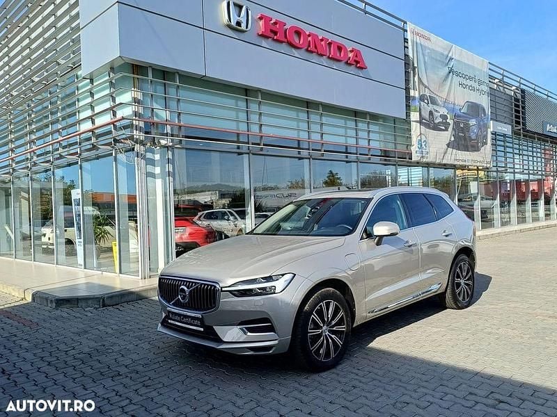 Culoaremaro Utilizat 2020 Volvo XC60 Inscription SUV | 39.990 EUR - Imagine 1/4
