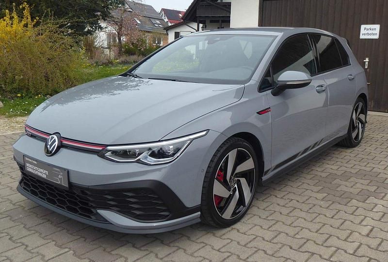 Utilizat 2022 VW Golf VIII GTI Clubsport | 33.906 EUR (Puțin scump) - Imagine 1/1