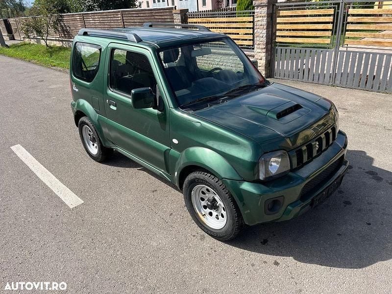 Second-hand Suzuki Jimny Ranger 86 CP (63 kW) 2013 Culoareverde SUV