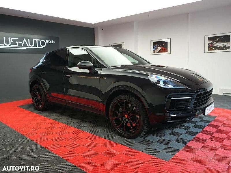 Culoarenegru Utilizat 2019 Porsche Cayenne Coupe Coupe | 65.000 EUR - Imagine 1/4