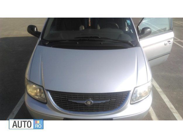 Second-hand Chrysler Grand Voyager 143 CP (105 kW) 2003 Monovolum
