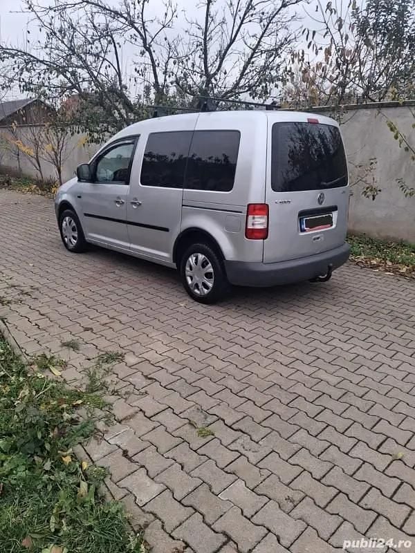 Second-hand VW Caddy 77 CP (56 kW) 2006 Monovolum