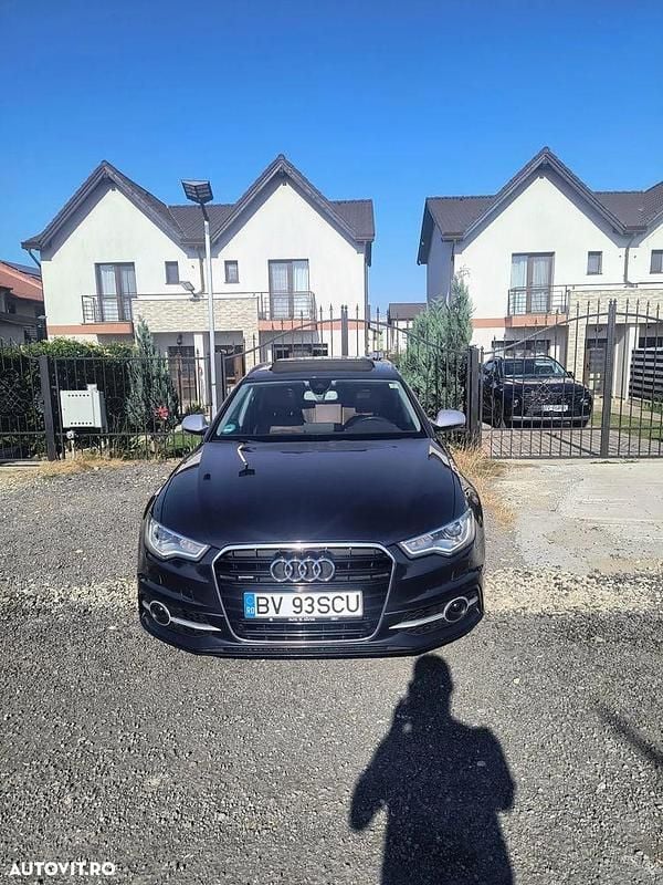 Culoarealbastru Utilizat 2014 Audi A6 Premium Break | 11.300 EUR (Preț bun) - Imagine 1/4