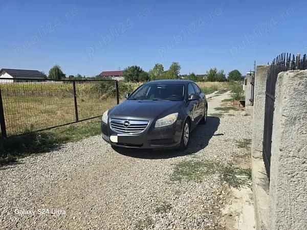 Second-hand Opel Insignia 110 CP (80 kW) 2012 Berlinǎ