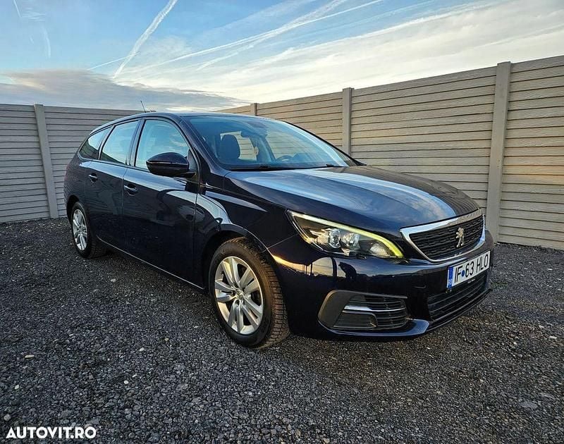 Second-hand Peugeot 308 Business-Line 99 CP (72 kW) 2017 Culoarealbastru Break