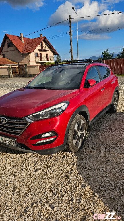 Rosu Utilizat 2017 Hyundai Tucson SUV | 18.500 EUR (Scump) - Imagine 1/4