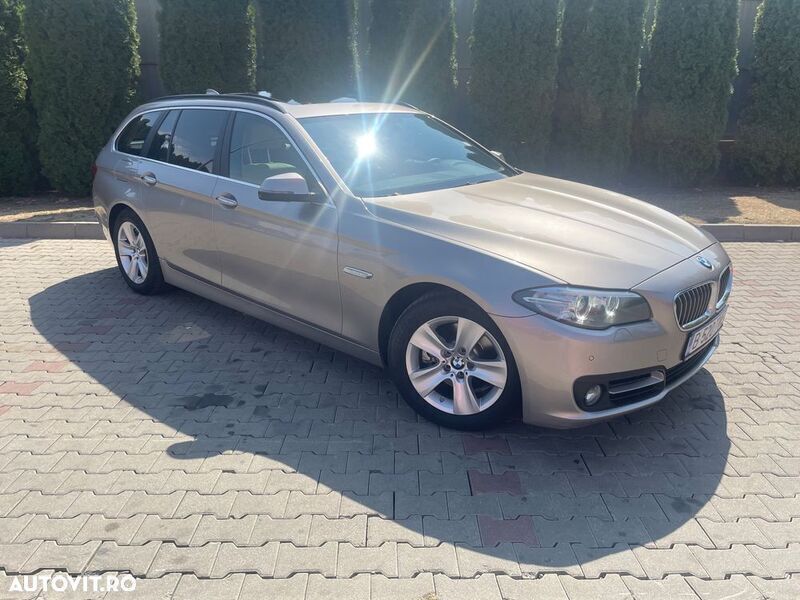 Gri Utilizat 2016 BMW 520 Efficient Dynamics Break | 11.999 EUR - Imagine 1/4