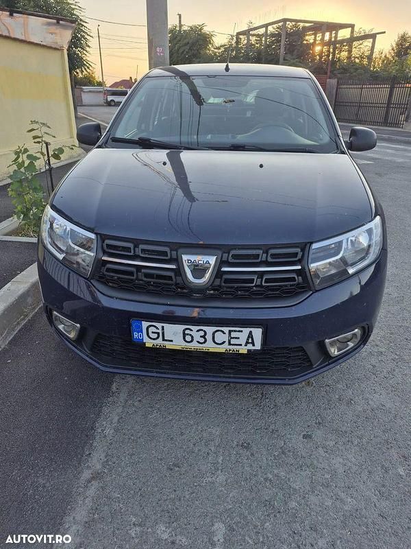 Culoarealbastru Utilizat 2018 Dacia Logan Berlinǎ | 5.999 EUR (Preț OK) - Imagine 1/4