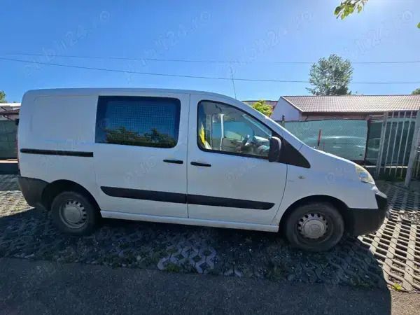 Alb Utilizat 2011 Peugeot Expert Van | 4.600 EUR - Imagine 1/4