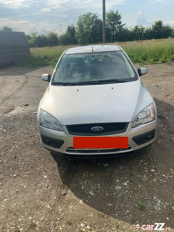 Second-hand Ford Focus 120 CP (88 kW) 2006 Gri Hatchback