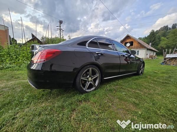 Utilizat 2016 Mercedes C350e Berlinǎ | 6.950 EUR - Imagine 1/4
