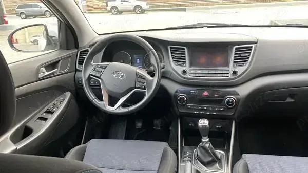 Utilizat 2018 Hyundai Tucson SUV | 13.500 EUR (Super Preț) - Imagine 1/4