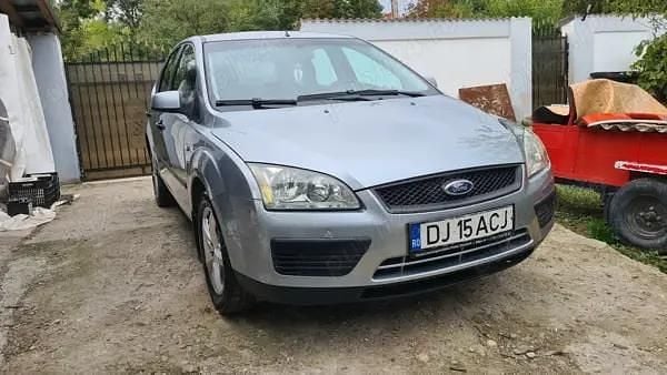 Second-hand Ford Focus 90 CP (66 kW) 2005 Hatchback