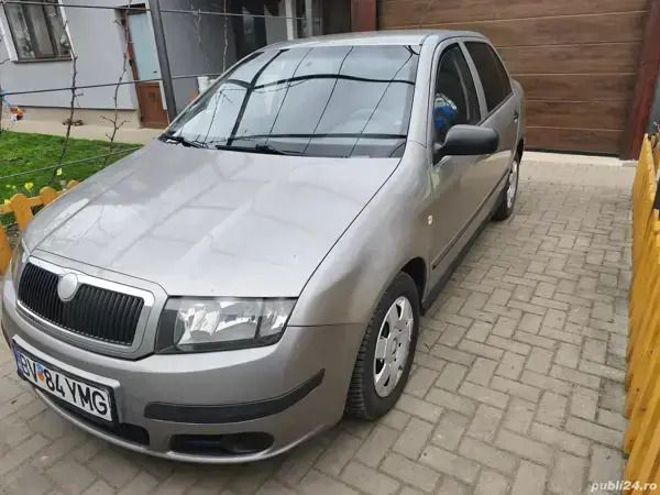 Utilizat 2008 Skoda Fabia Berlinǎ | 3.150 EUR (Puțin scump) - Imagine 1/4