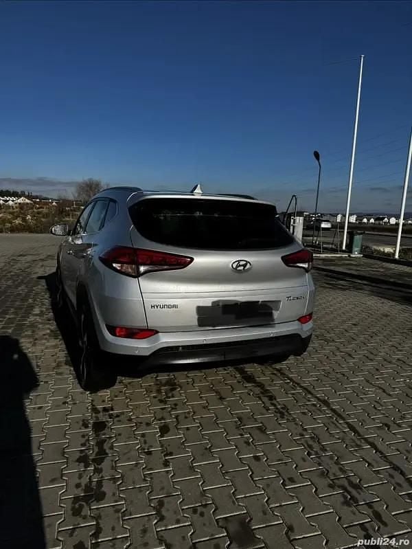 Second-hand Hyundai Tucson 116 CP (85 kW) 2016 Gri SUV