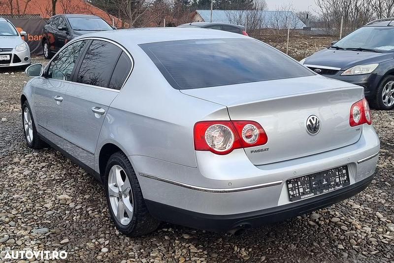 Second-hand VW Passat Comfortline 122 CP (89 kW) 2009 Culoaregri Berlinǎ