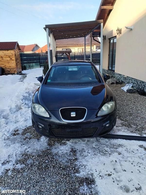 Culoarenegru Utilizat 2010 Seat Leon Style Hatchback | 1.800 EUR (Super Preț) - Imagine 1/4