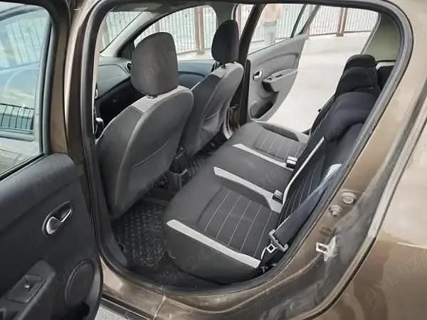 Second-hand Dacia Sandero Stepway 95 CP (69 kW) 2019 Hatchback