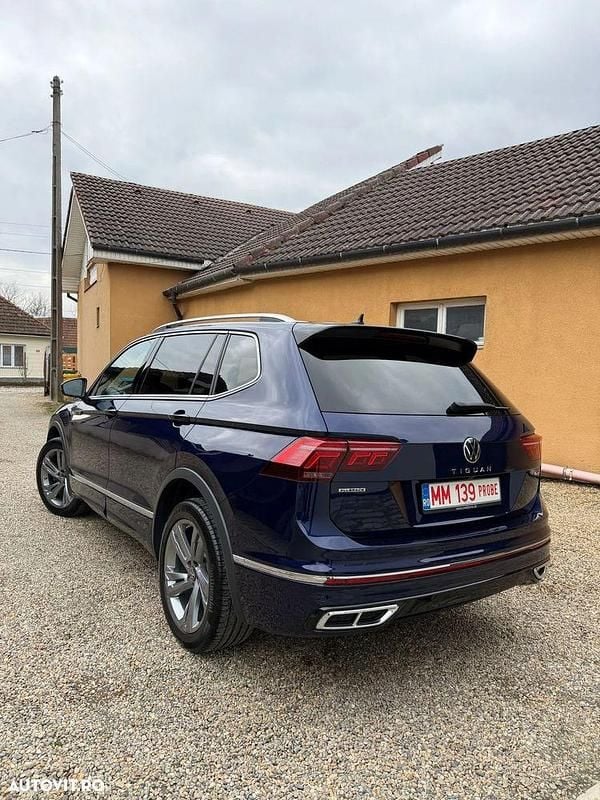 Second-hand VW Tiguan R-line 200 CP (147 kW) 2022 Culoarealbastru SUV