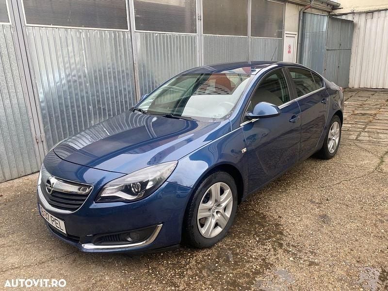 Culoarealbastru Utilizat 2016 Opel Insignia Active Berlinǎ | 7.500 EUR (Preț OK) - Imagine 1/4
