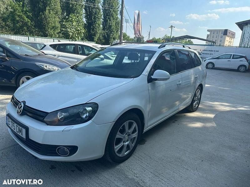 Culoarealb Utilizat 2011 VW Golf VI Break | 3.190 EUR (Super Preț) - Imagine 1/4