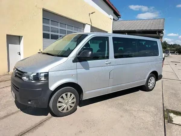 Gri Utilizat 2015 VW Caravelle Monovolum | 16.000 EUR - Imagine 1/4