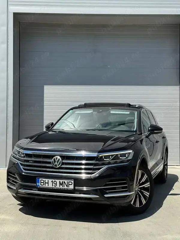Utilizat 2018 VW Touareg SUV | 31.500 EUR (Preț OK) - Imagine 1/4