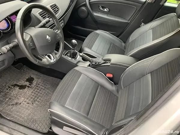 Second-hand Renault Fluence 110 CP (80 kW) 2015 Berlinǎ