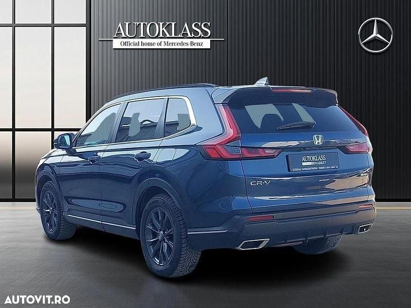 Second-hand Honda CR-V 184 CP (135 kW) 2024 Culoarealbastru SUV