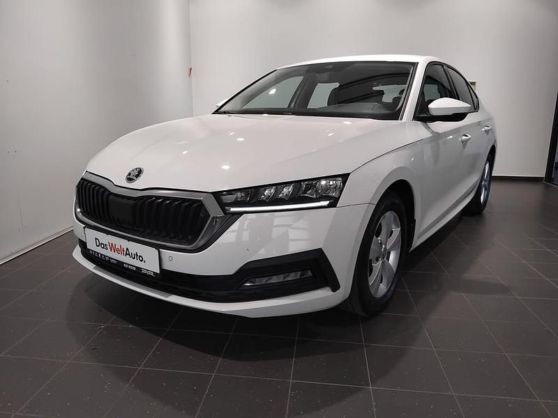 Albnormal Utilizat 2021 Skoda Octavia Ambition | 15.500 EUR (Preț OK) - Imagine 1/4