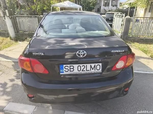 Utilizat 2007 Toyota Corolla Berlinǎ | 3.099 EUR - Imagine 1/4