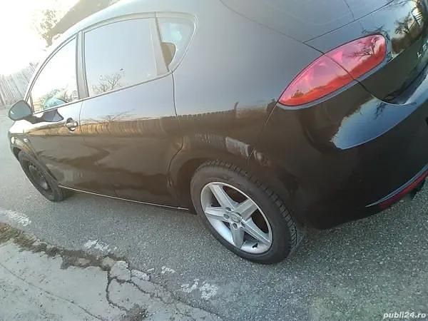 Second-hand Seat Leon 105 CP (77 kW) 2011 Berlinǎ