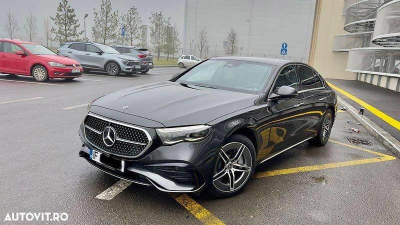 Culoaregri Utilizat 2024 Mercedes E300 AMG line Berlinǎ | 64.900 EUR - Imagine 1/4