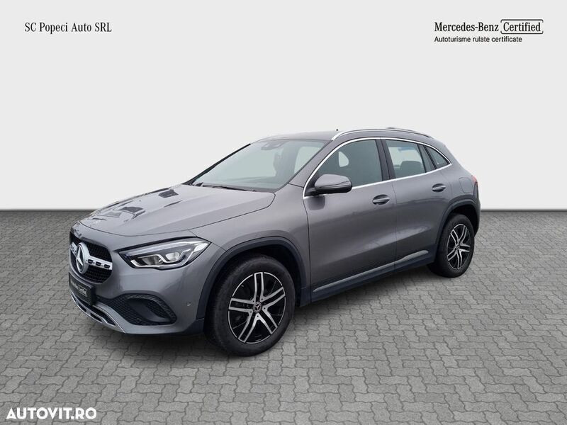 Gri Utilizat 2021 Mercedes GLA200 SUV | 40.656 EUR (Scump) - Imagine 1/3