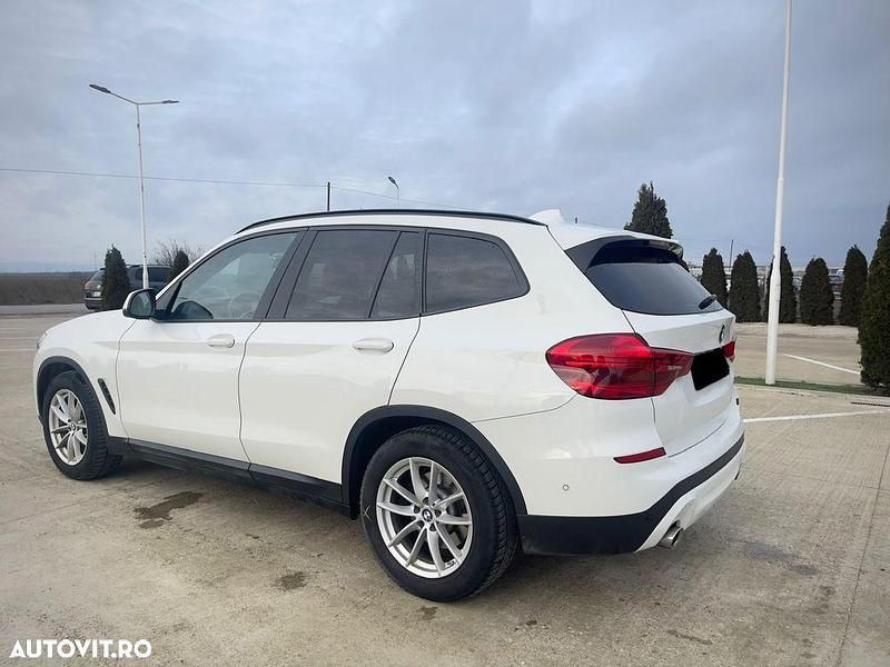 Culoarealb Utilizat 2020 BMW X3 xLine SUV | 24.900 EUR (Super Preț) - Imagine 1/4