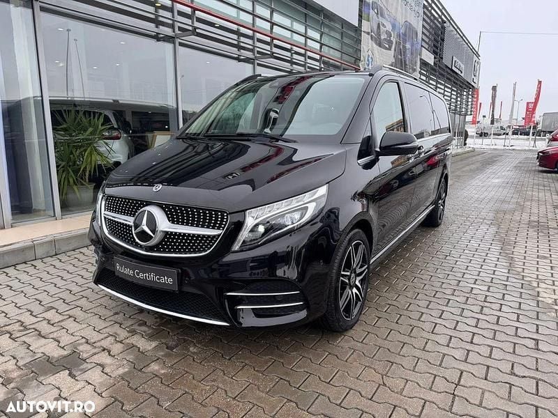 Second-hand Mercedes V300 Avantgarde 239 CP (175 kW) 2020 Culoarenegru Monovolum