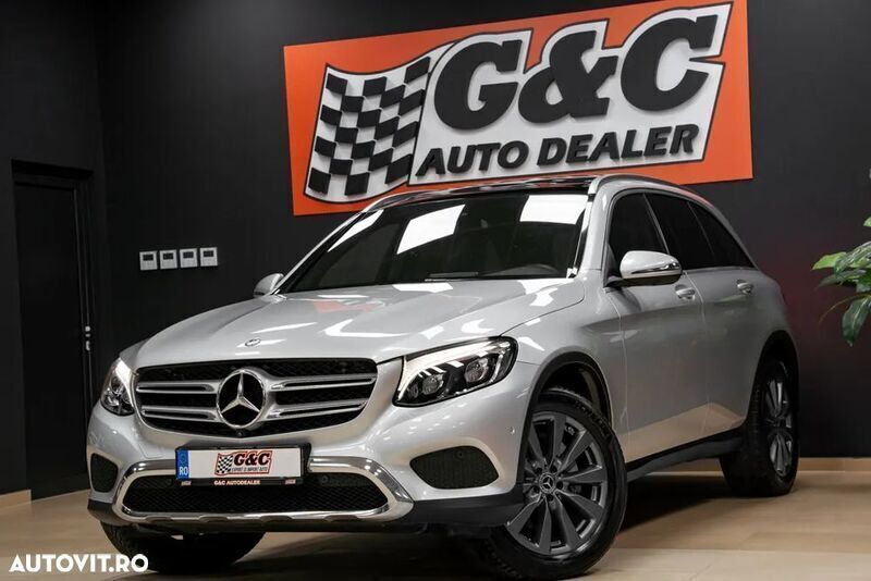 Gri Utilizat 2018 Mercedes GLC250 Exclusive SUV | 24.990 EUR (Preț OK) - Imagine 1/4
