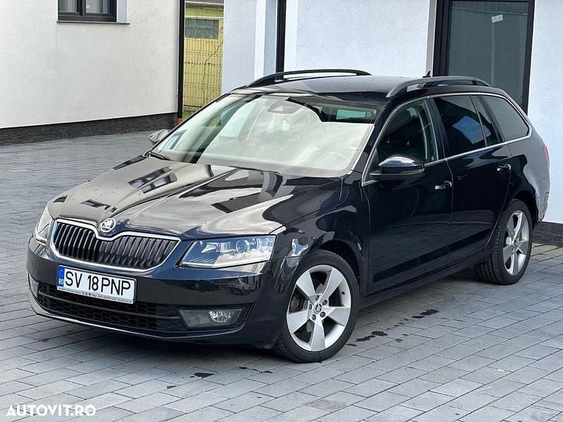 Culoarenegru Utilizat 2015 Skoda Octavia Ambition Monovolum | 8.850 EUR (Preț bun) - Imagine 1/4