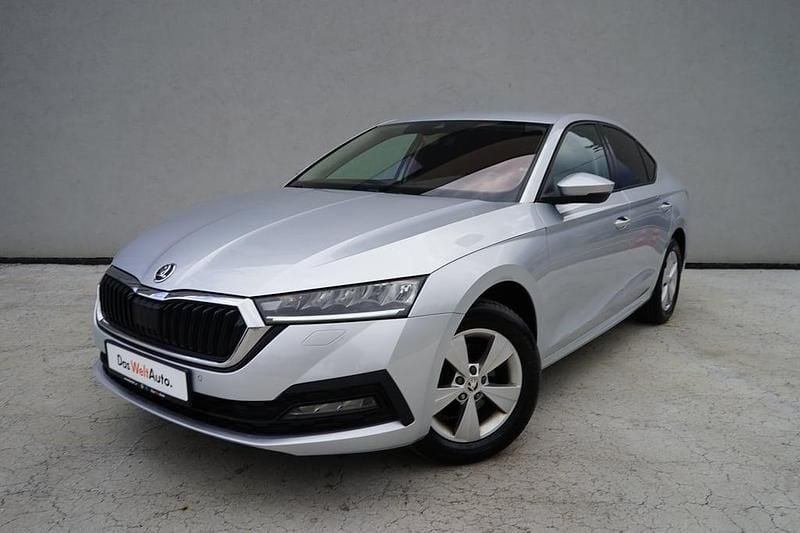 Gri mediu normal Utilizat 2021 Skoda Octavia Ambition | 17.800 EUR (Preț OK) - Imagine 1/4