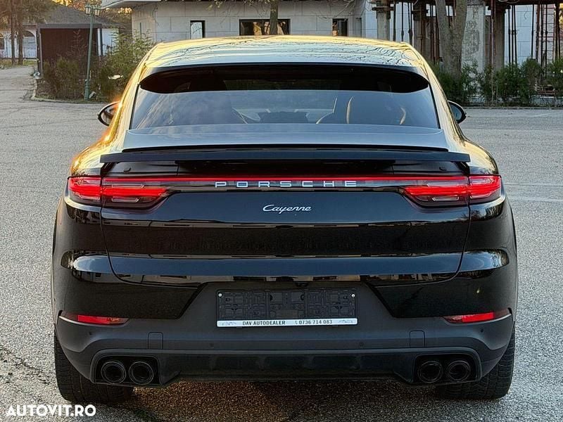 Second-hand Porsche Cayenne Coupe 470 CP (345 kW) 2022 Culoarenegru Coupe