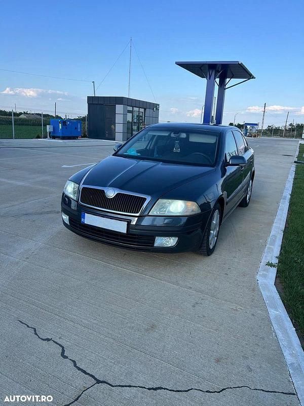 Culoaregri Utilizat 2005 Skoda Octavia Elegance Berlinǎ | 2.800 EUR (Preț OK) - Imagine 1/4