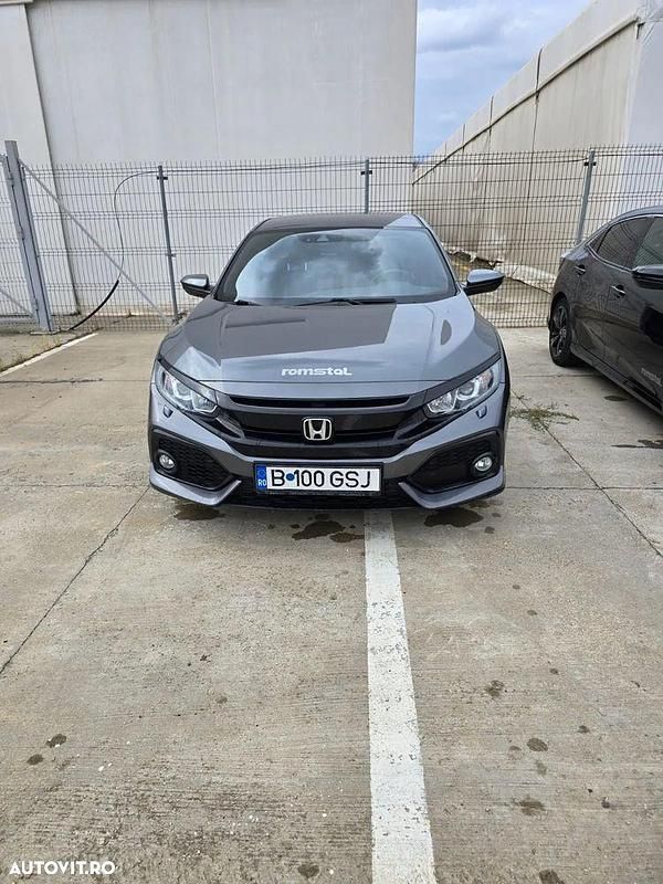 Culoaregri Utilizat 2017 Honda Civic Elegance Hatchback | 12.000 EUR (Preț OK) - Imagine 1/4