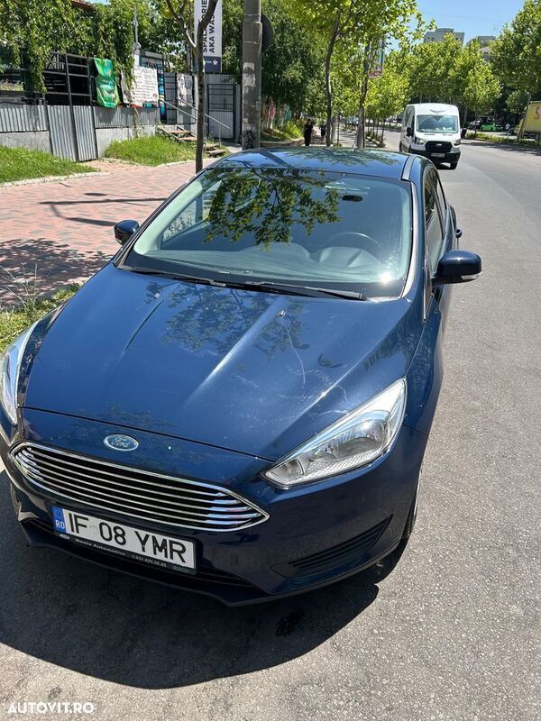 Albastru Utilizat 2018 Ford Focus Titanium Hatchback | 9.250 EUR (Preț bun) - Imagine 1/4