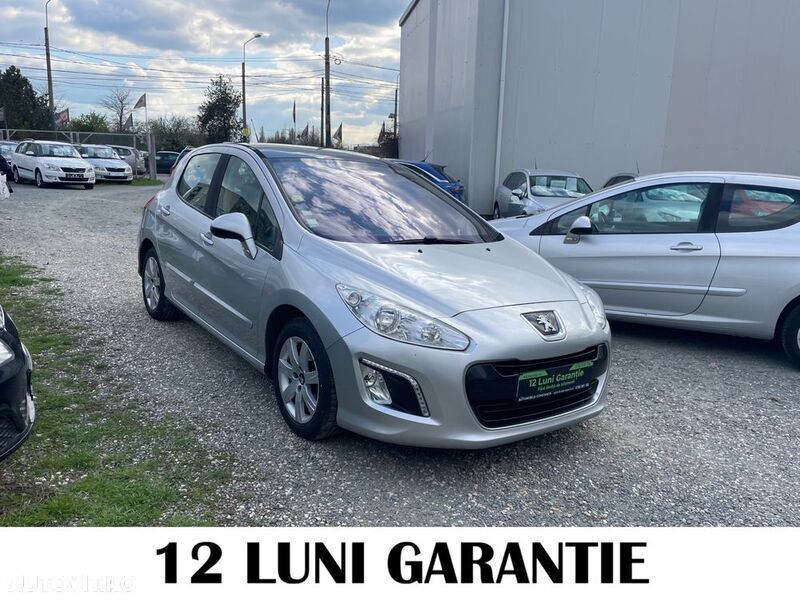 Gri Utilizat 2013 Peugeot 308 Allure Hatchback | 5.250 EUR - Imagine 1/4