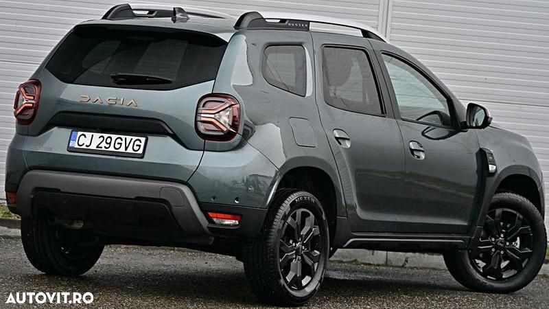 Second-hand Dacia Duster Prestige 116 CP (85 kW) 2024 Culoareverde SUV