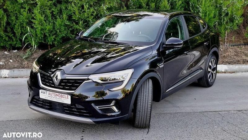 Negru Utilizat 2021 Renault Arkana Engineered SUV | 15.900 EUR (Preț bun) - Imagine 1/4