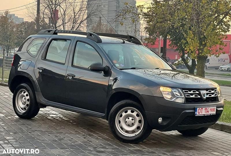 Culoaregri Utilizat 2014 Dacia Duster SUV | 5.999 EUR (Preț bun) - Imagine 1/4